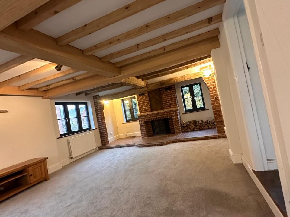 oak beam sandblasting in oxfordshire